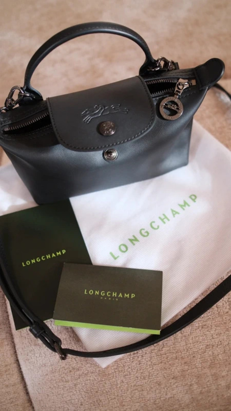 LONGCHAMP Epure Small Shoulder Bag